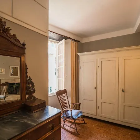 La Casa Di Eio Traditional Apartamento Vernazza