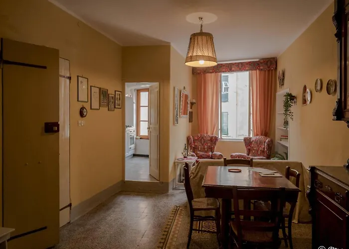 La Casa Di Eio Traditional